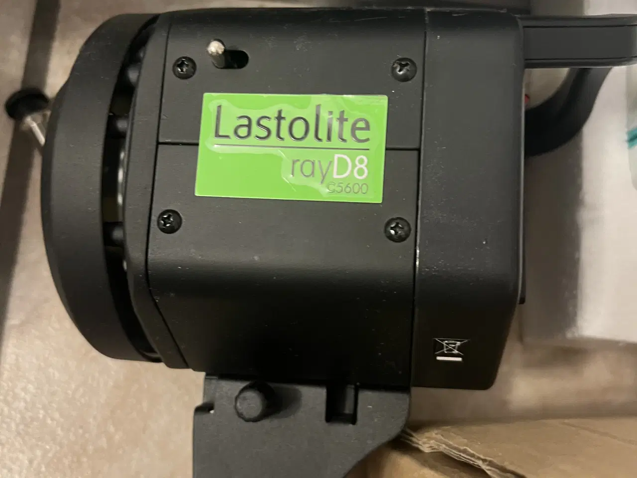 Billede 3 - Lys udstyr med et stativ