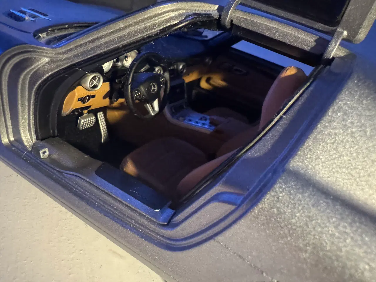 Billede 2 - Udstillings Bil Mercedes