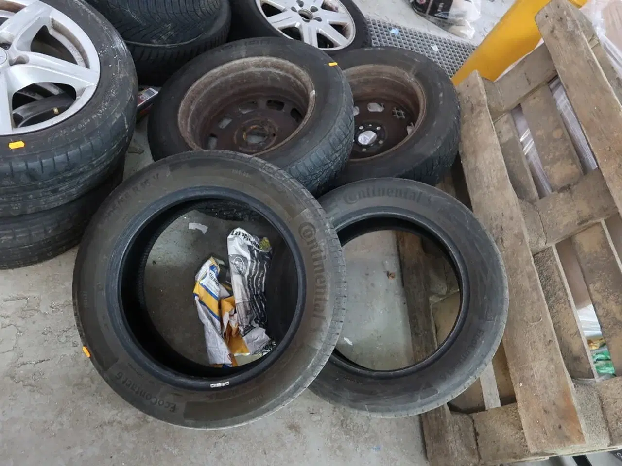 Billede 7 - Div. Dæk  SPORT BLUR/CONTINENTAL/IMPERIAL