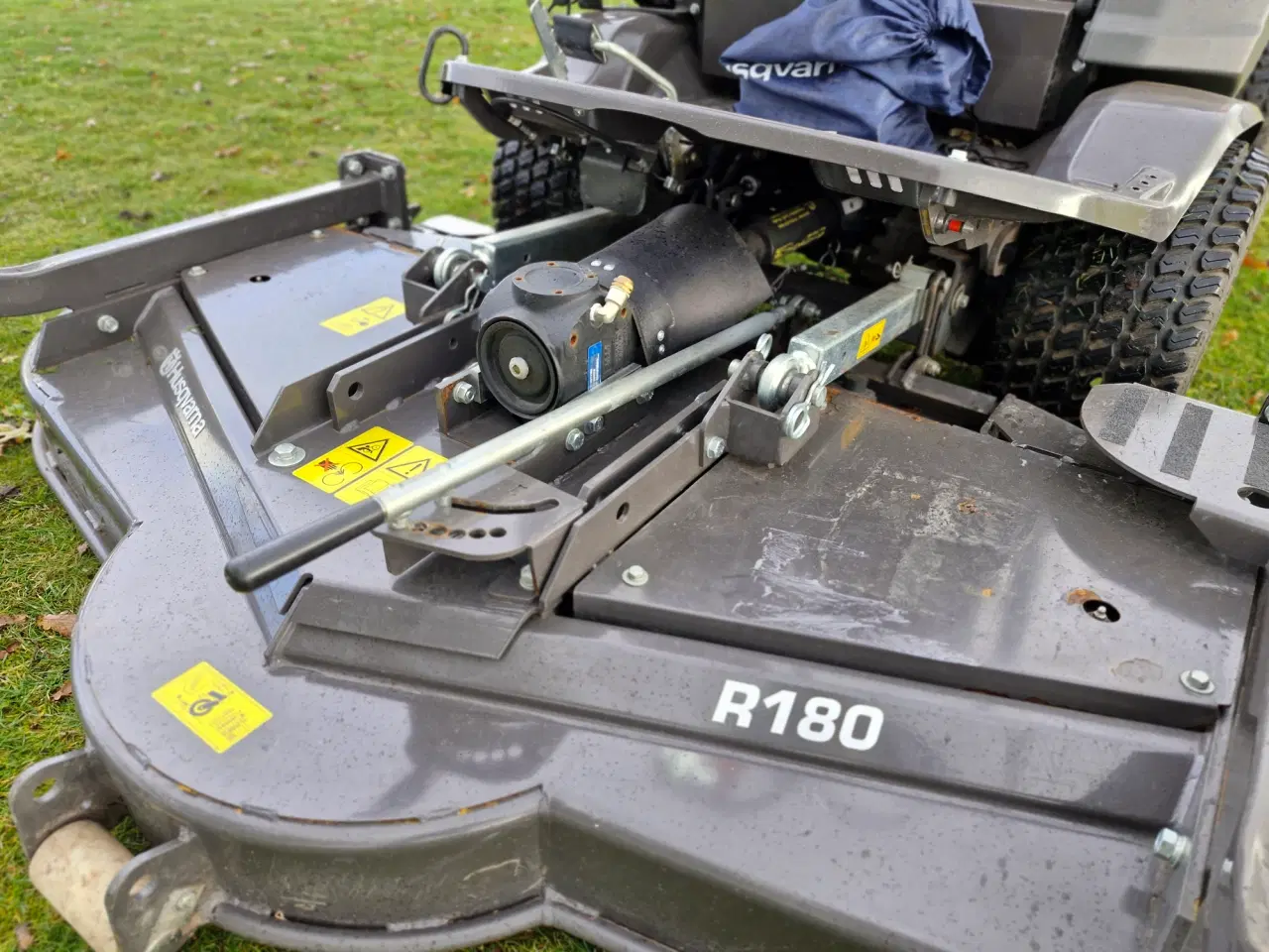 Billede 4 - Husqvarna P 535HX Hybrid PRO Rider m. 180 Klipper