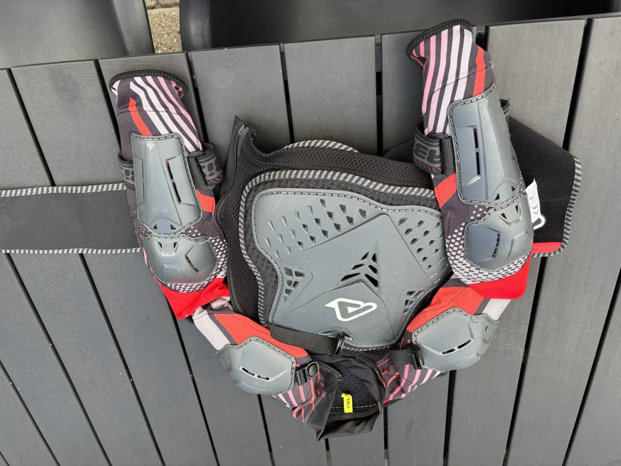 Billede 2 - Fuldbrynje til motor cross  (børn L/XL)