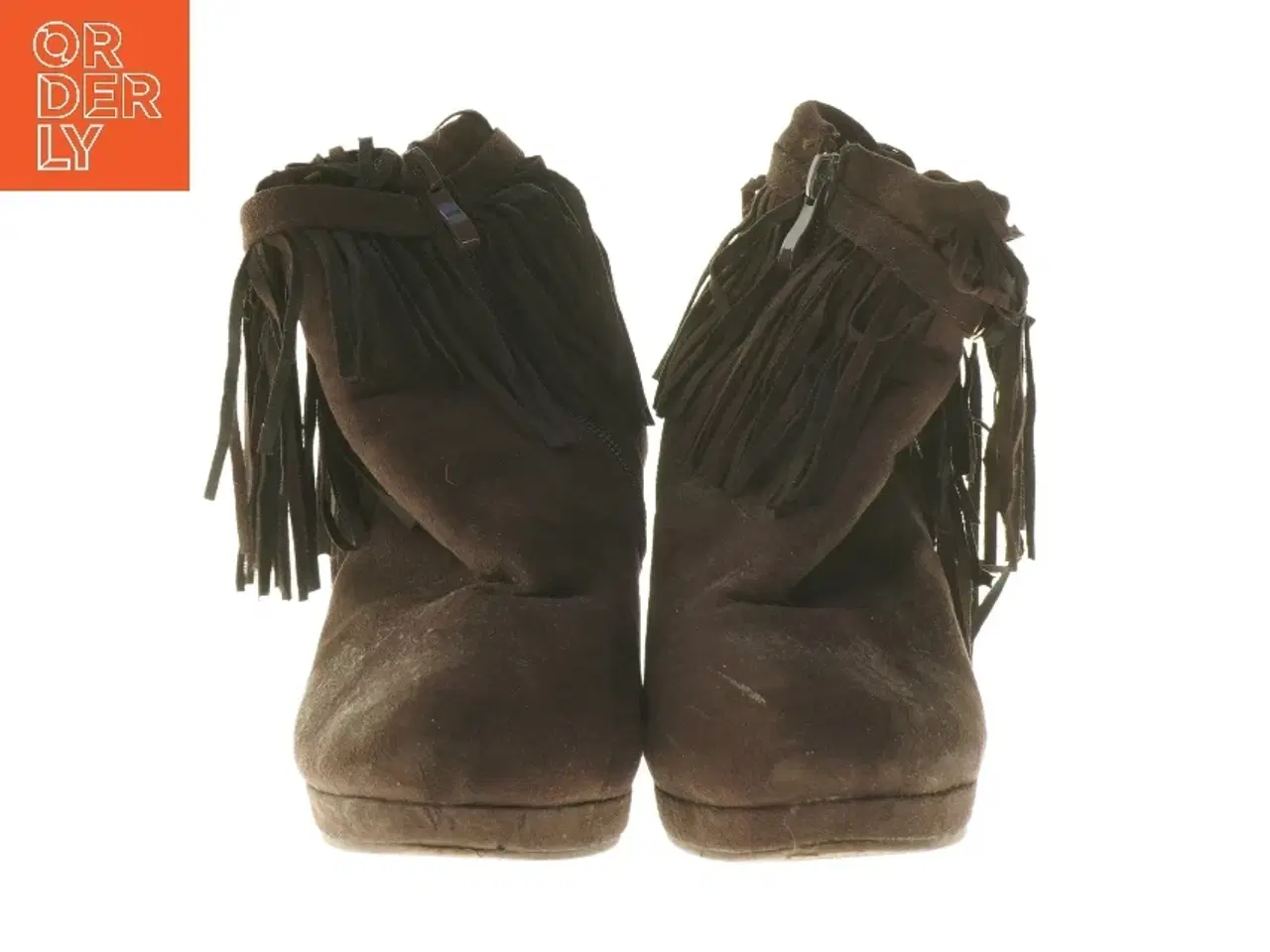 Billede 3 - Brune støvletter med kvaster (str. 37 )