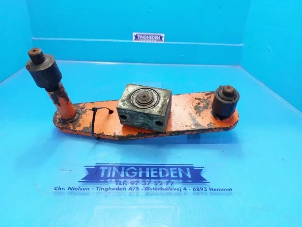 Billede 1 - Dronningborg D7000 Svingarm L. 28450426