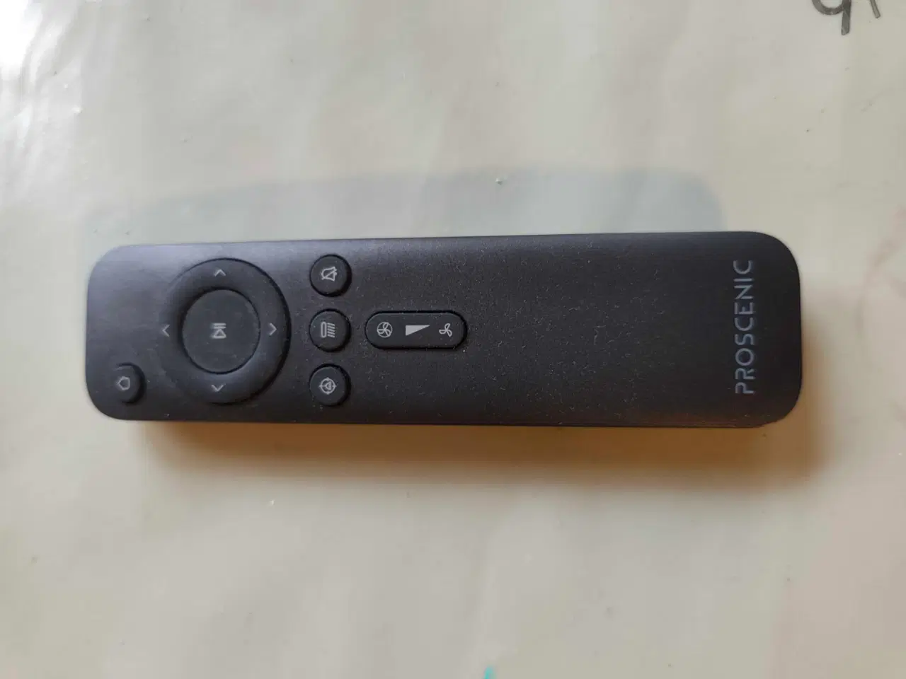 Billede 2 - Proscenic X1 Robotstøvsuger – en 2-i-1 løsning