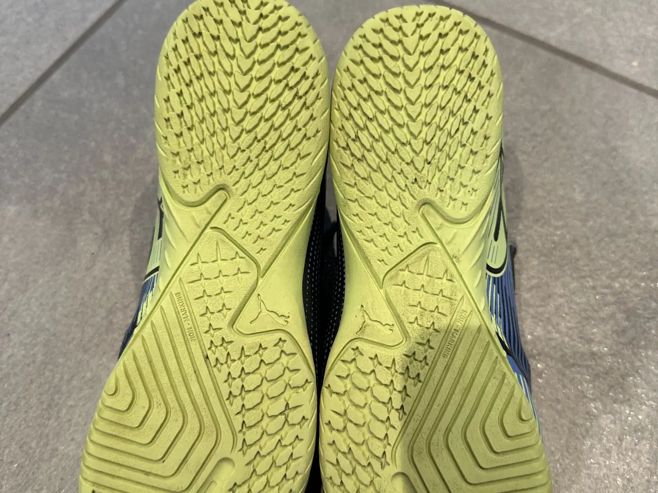 Billede 3 - Indendørs fodboldstøvler str. 37