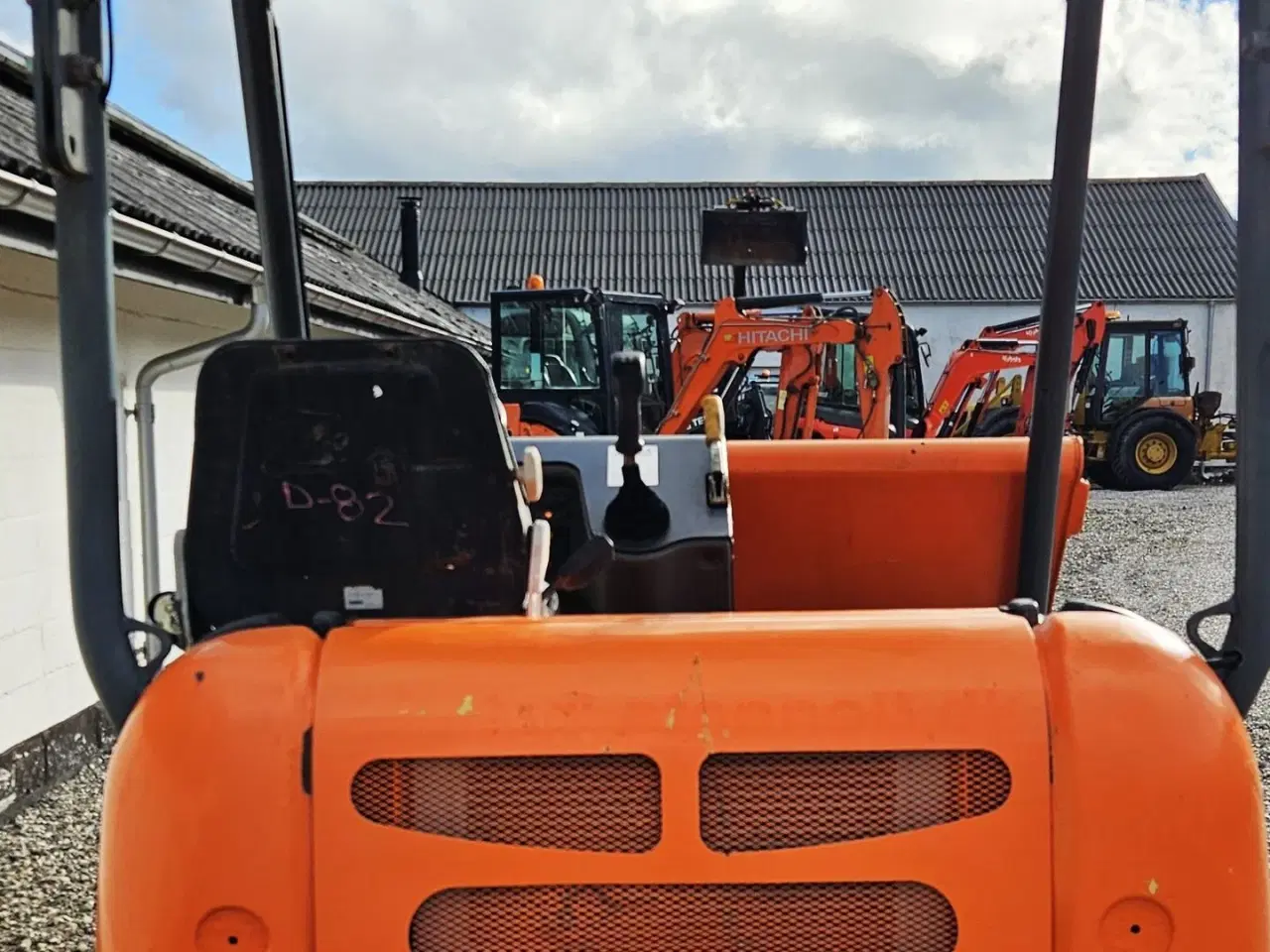 Billede 5 - Ausa D 201 RH / 1300 timer / 2 tons lasteevne / velholdt