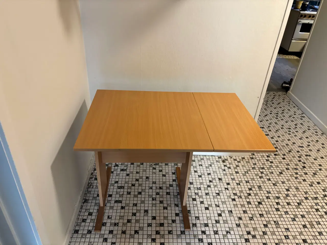 Billede 2 - Klapbord 100x67 - god stand