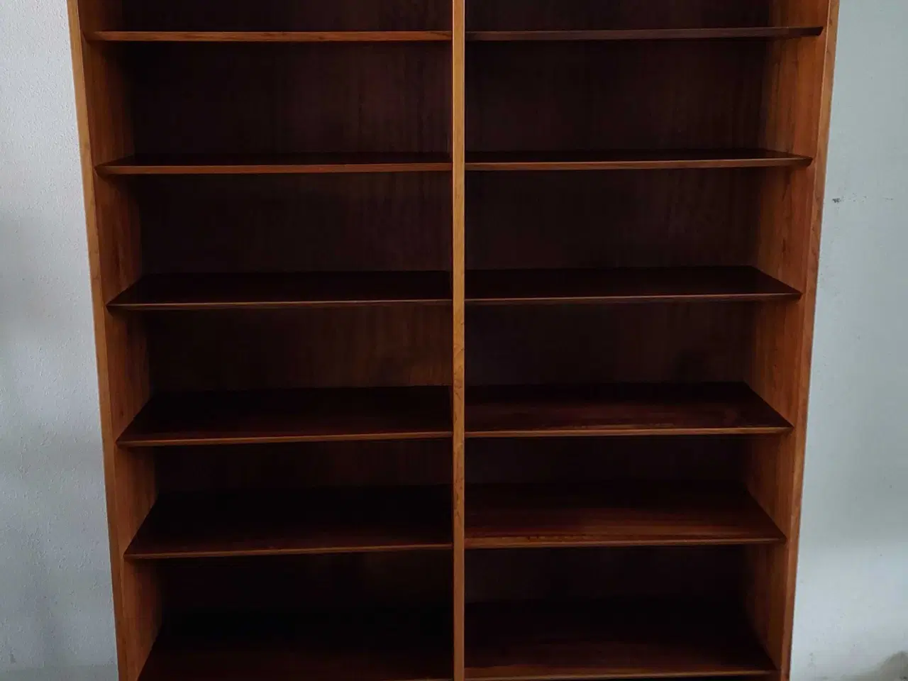 Billede 1 - Poul Hundevad palisander reol