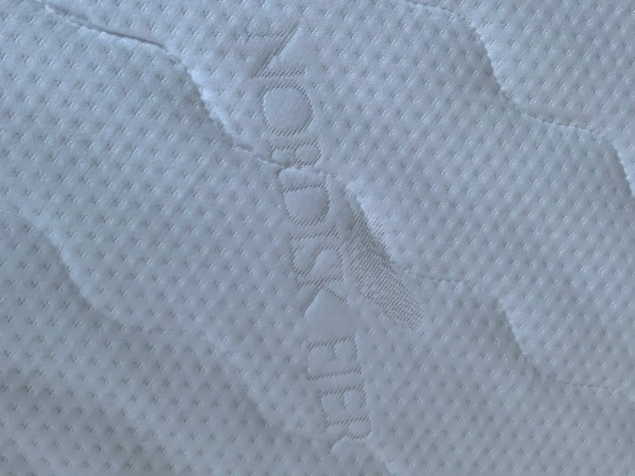 Billede 4 - Ikea Snarum boxmadras, ben, topmadras og beskytter