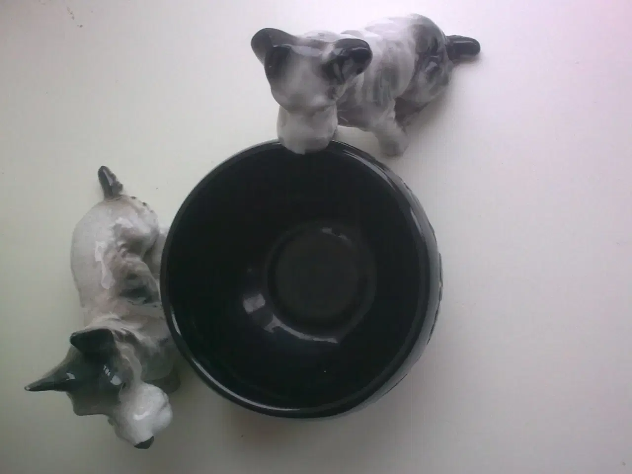 Billede 2 - Hundeskål & hund og skål RETRO flere racer