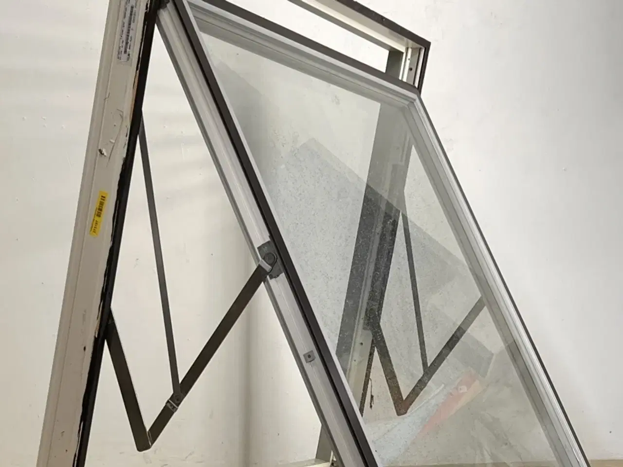 Billede 4 - Topstyret energivindue med 3-lagsglas 5 styk