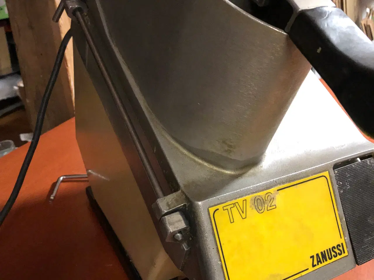 Billede 1 - Zanussi grøntsagssnitter uden knive