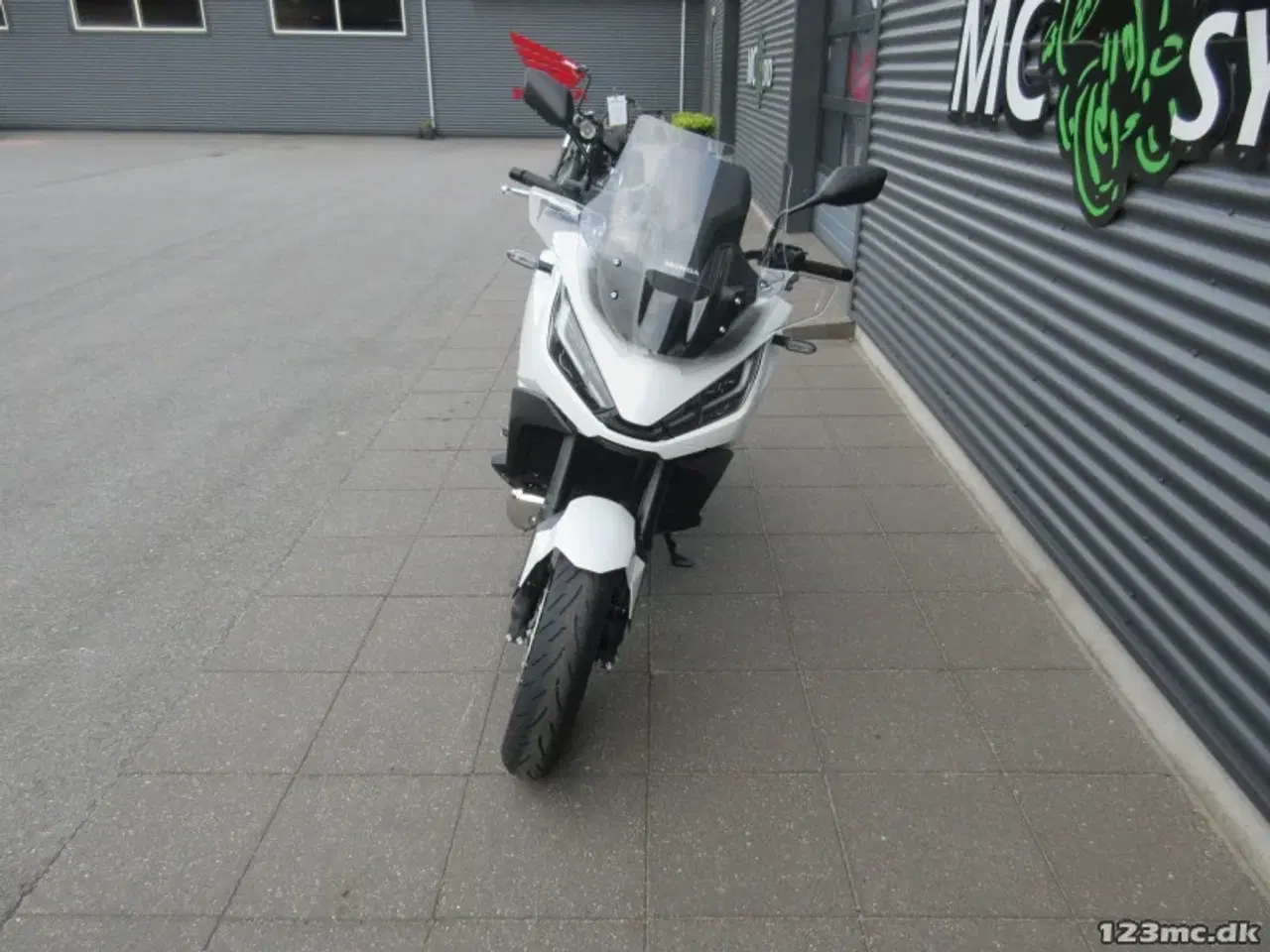 Billede 14 - Honda NT 1100 D MC-SYD BYTTER GERNE 5 ÅRS FABRIKS GARANTI