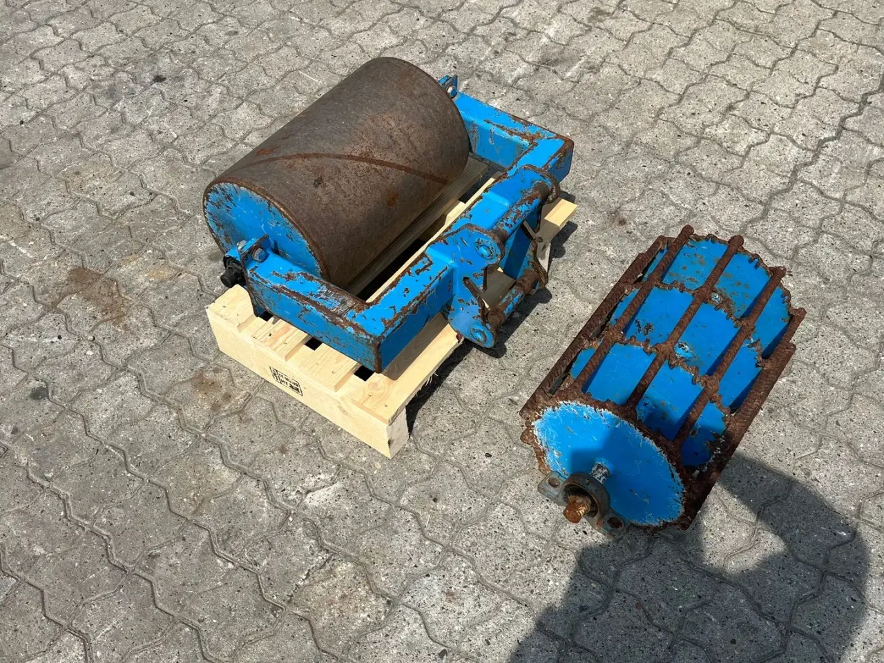 Billede 2 - - - - Tromle/kompaktorhjul til minigraver