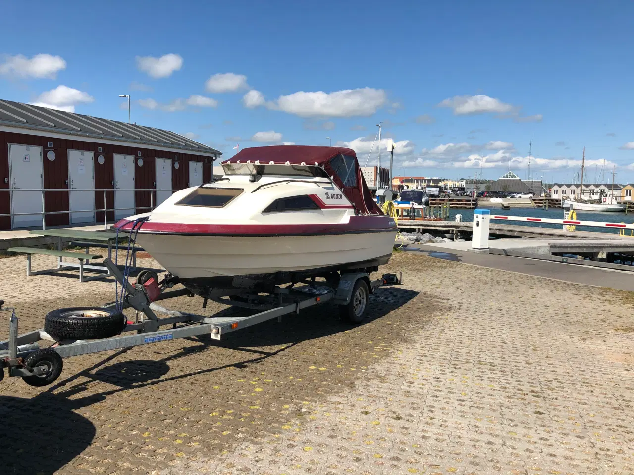 Billede 2 - Skibsplast 460TS med 50hk 4takt Mecury