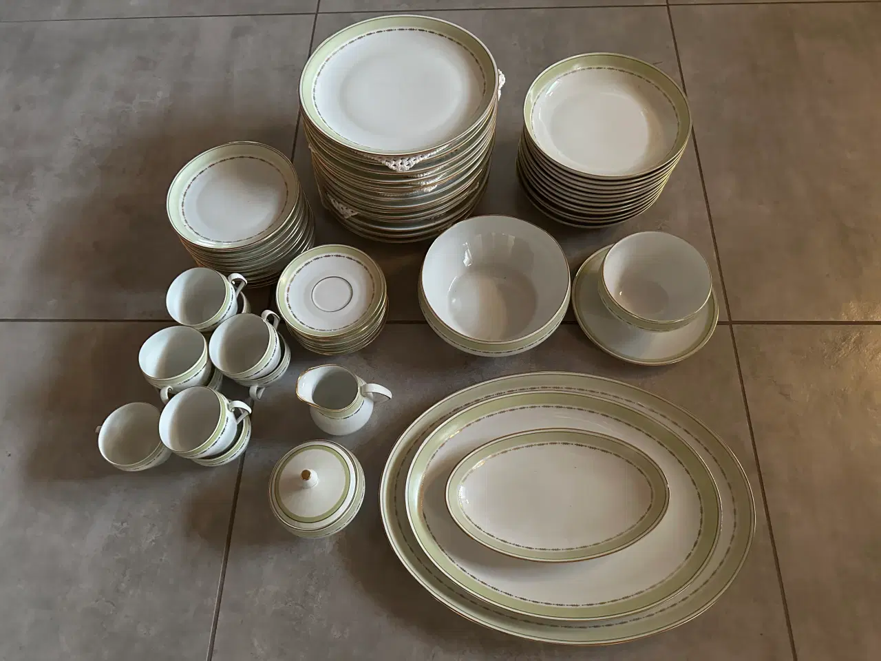 Billede 1 - Grøn Rebild fra Den kongelige Porcelænsfabrik