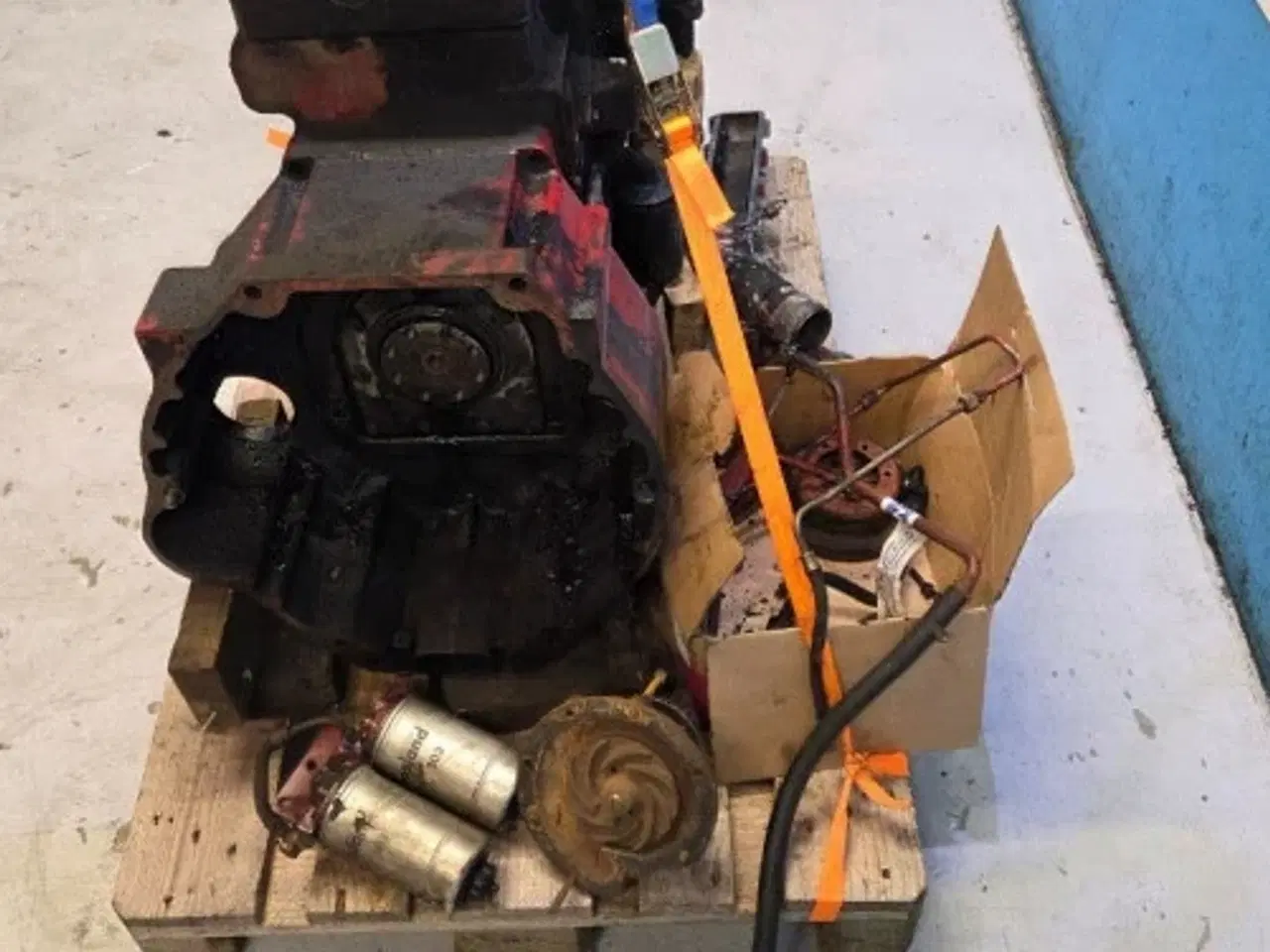 Billede 11 - Case D268 Motor 3228390R96