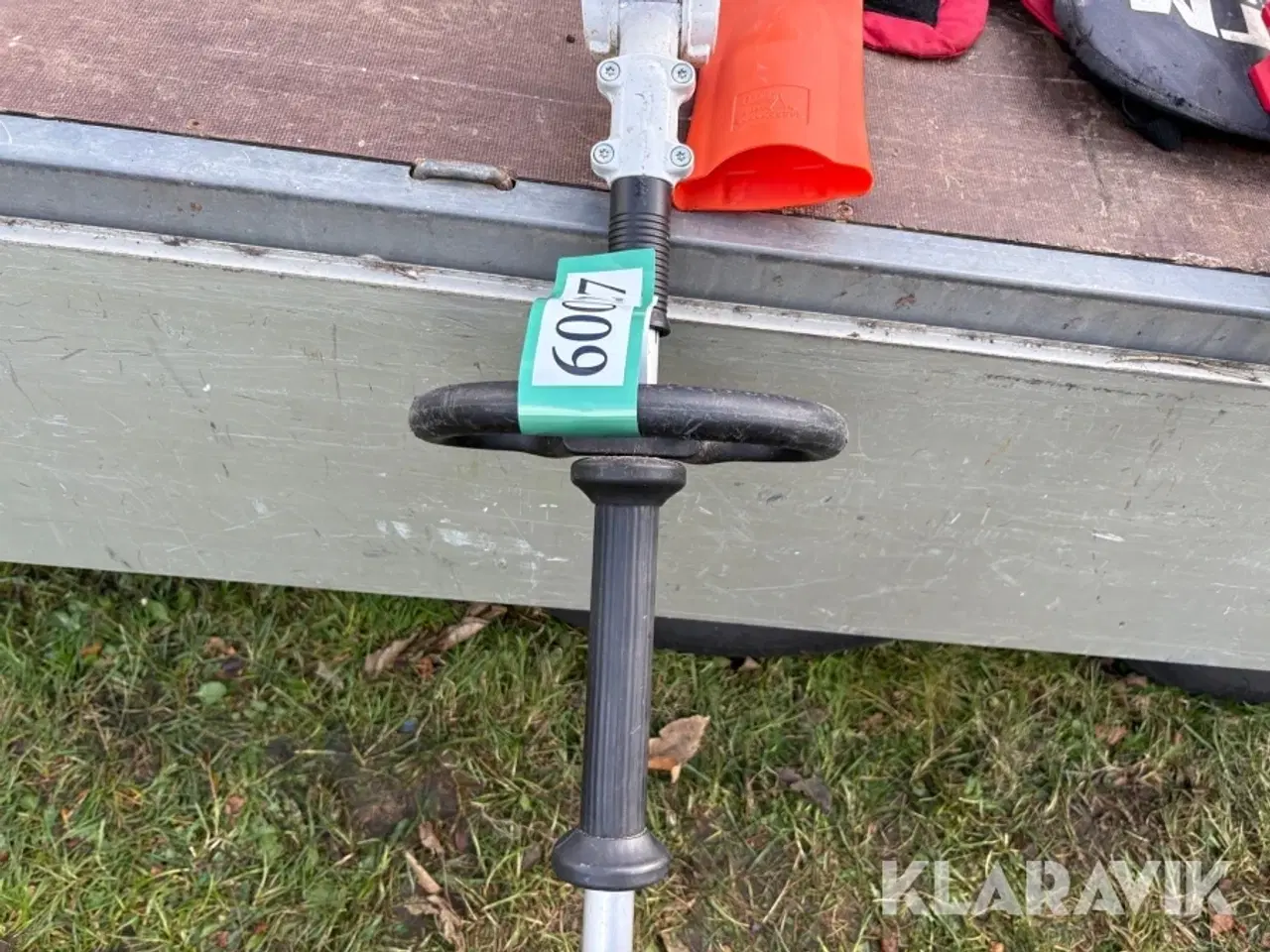 Billede 7 - Hækkeklipper Stihl HLA 66 med rygbøjle