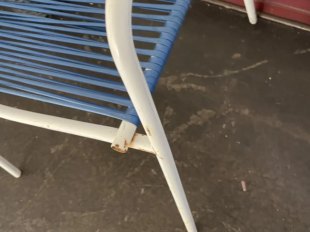 Billede 4 - 2 stk retro have stole I flet og jern 