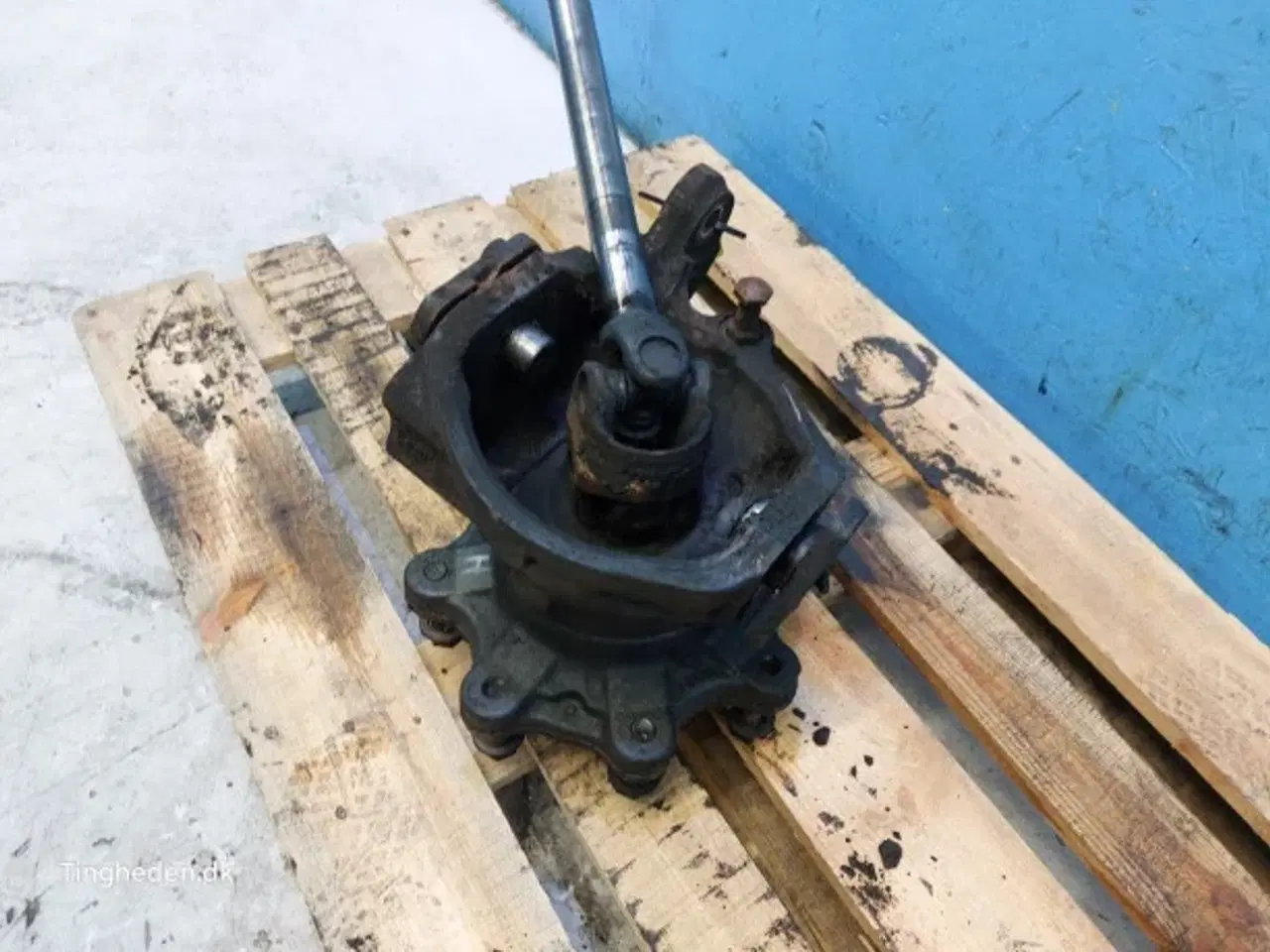 Billede 8 - New Holland LB110 Styrespindel R.  85827739