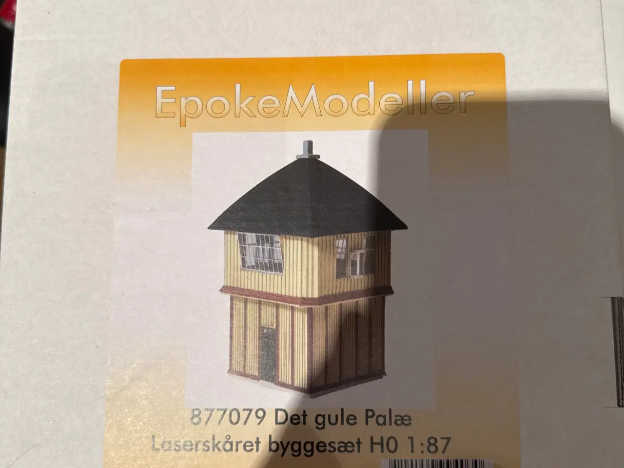 Billede 2 - Det gule palæ 1:87