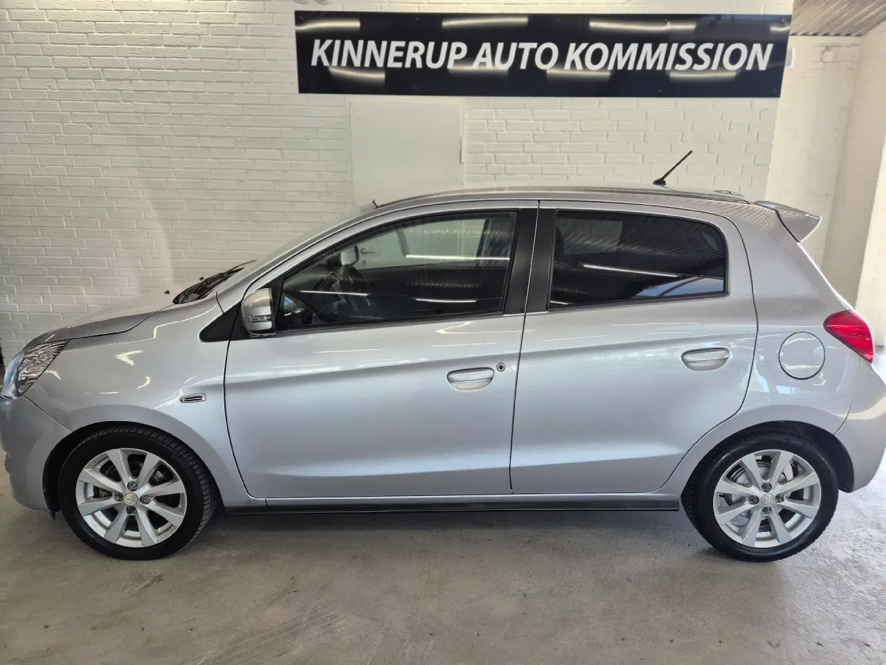 Billede 3 - Mitsubishi Space Star 1,2 Intense 80HK 5d