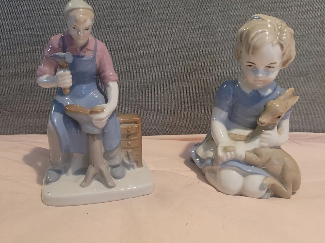 Billede 1 - Porcelæn figur 2 stk