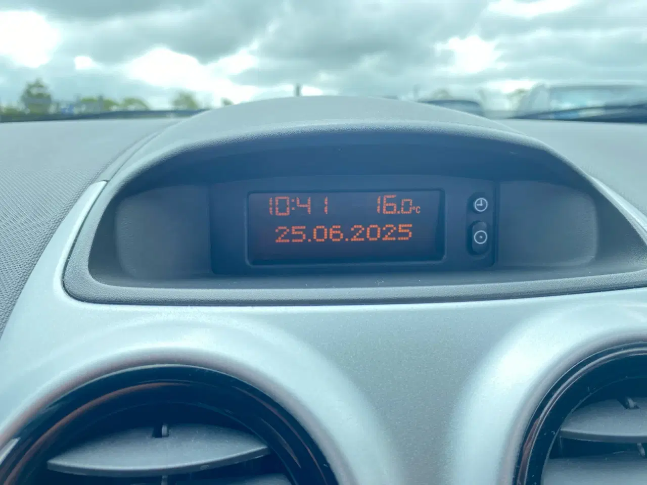 Billede 8 - Opel Corsa 1,0 Twinport Essentia 65HK 3d