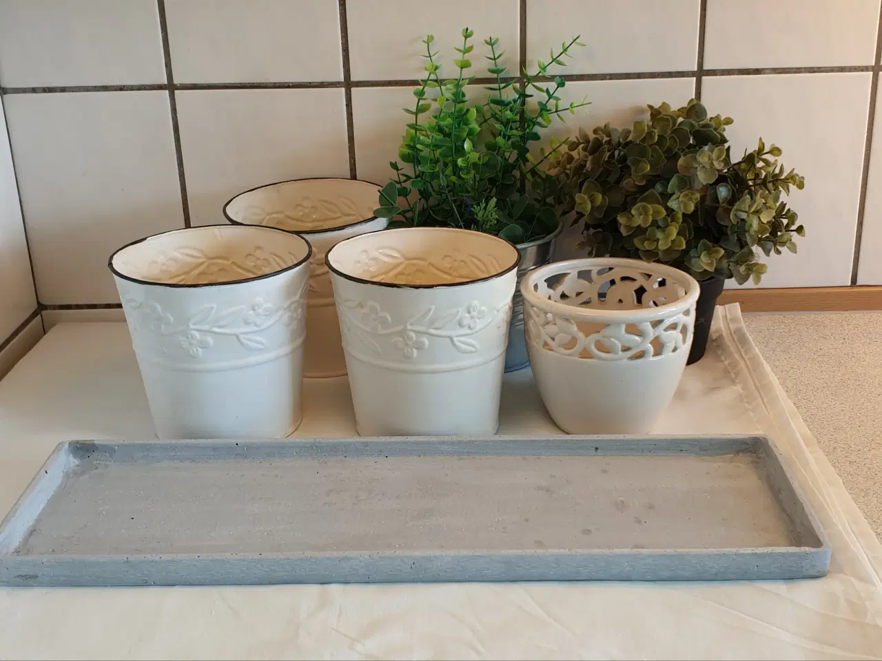 Billede 1 - Urtepotter & Bakke