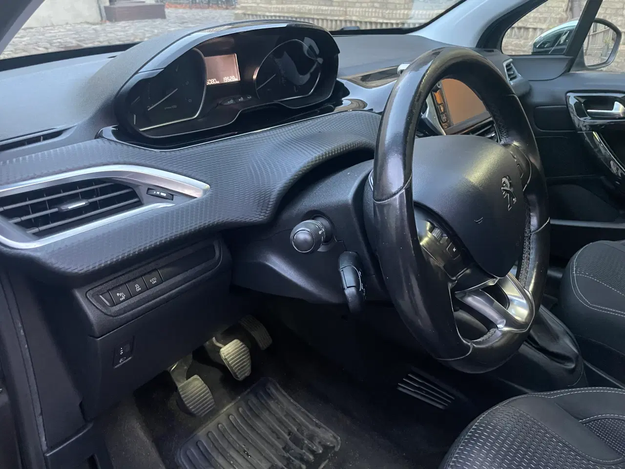 Billede 6 - Peugeot 208 1.6 HDI 100Hk