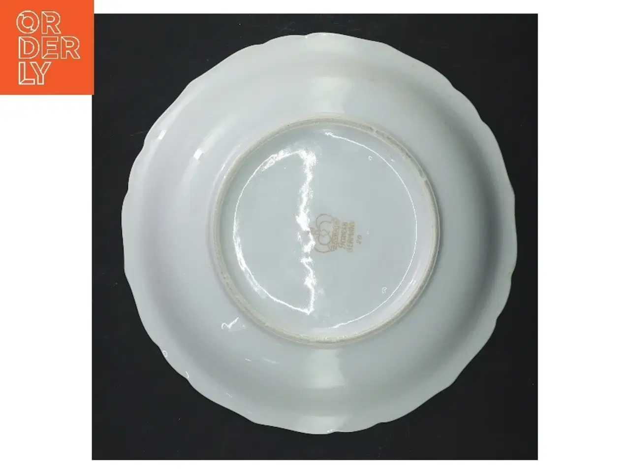 Billede 3 - Dekorativ tallerken med guldmønster fra Bavaria (str. Ø 20 cm)