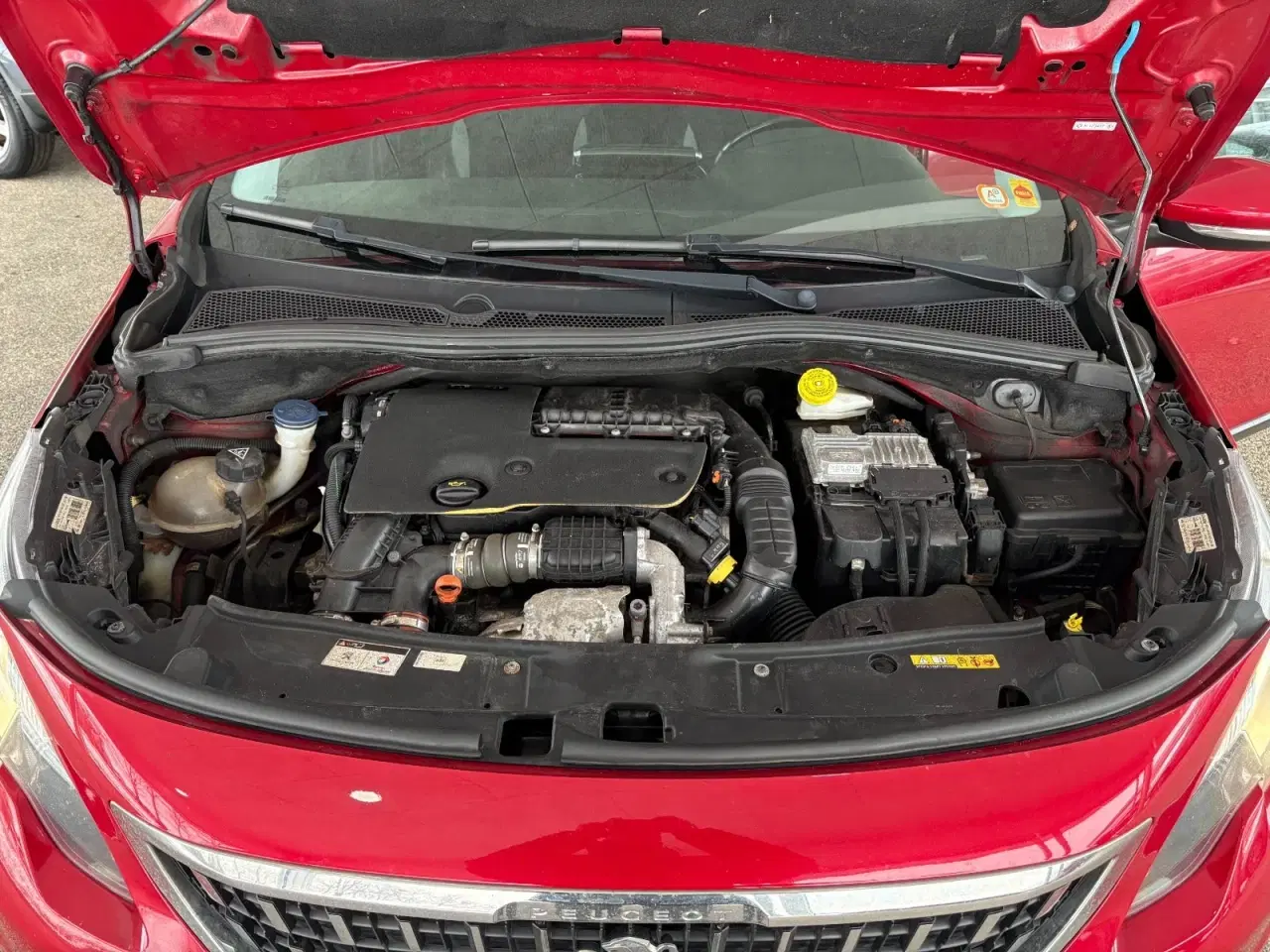 Billede 16 - Peugeot 2008 1,6 BlueHDi 100 Allure Sky