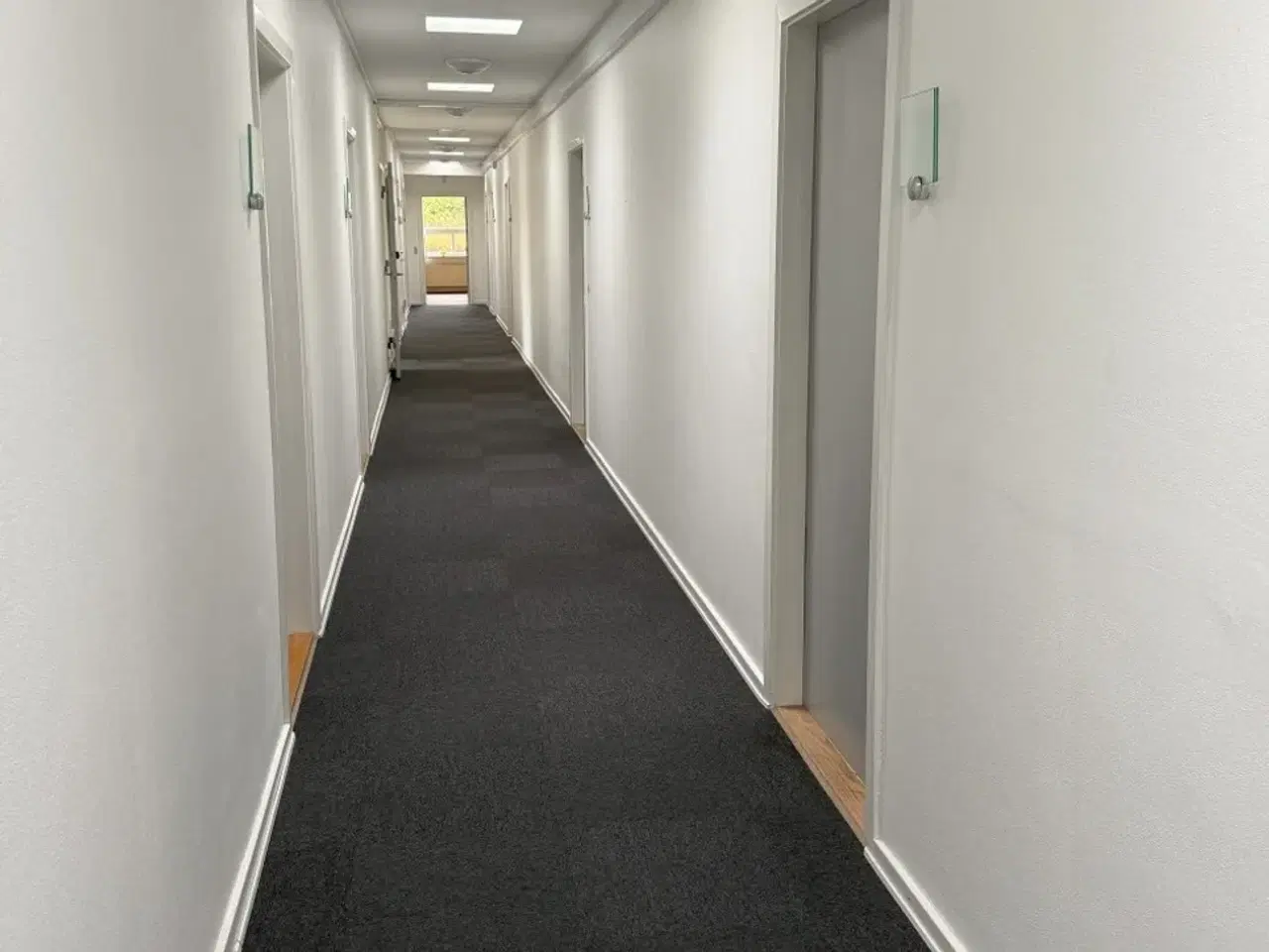 Billede 9 - Kontor uden besvær