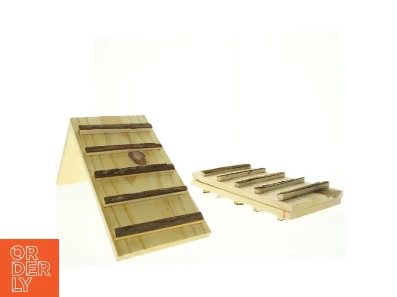 Billede 1 - Træstiger / ramper til kaniner to størrelser (str. 58 x 17 cm)