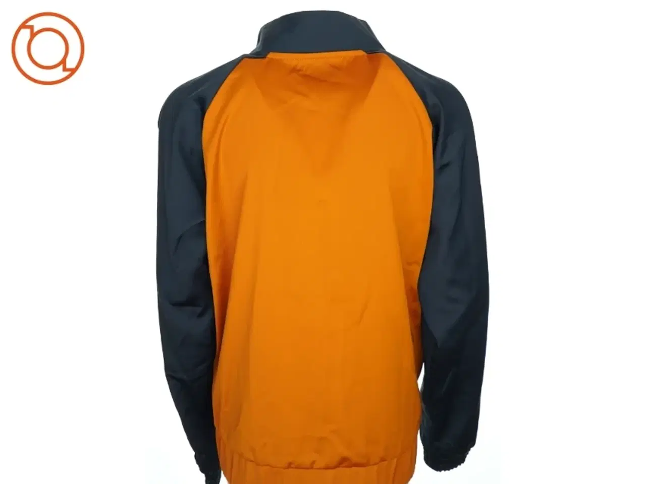 Billede 2 - Jakke fra Hummel (str. 164)