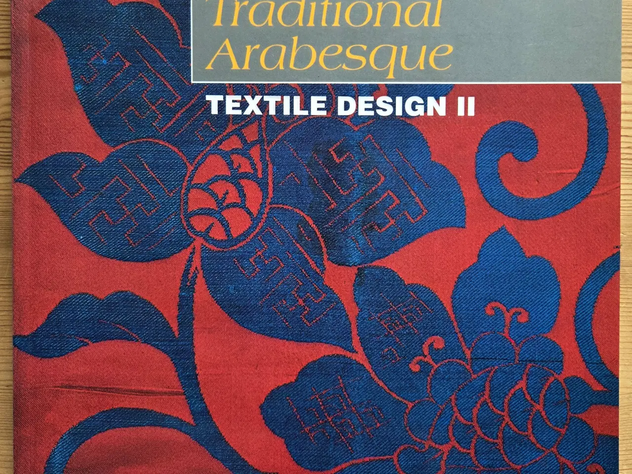 Billede 1 - Interessante textile bøger