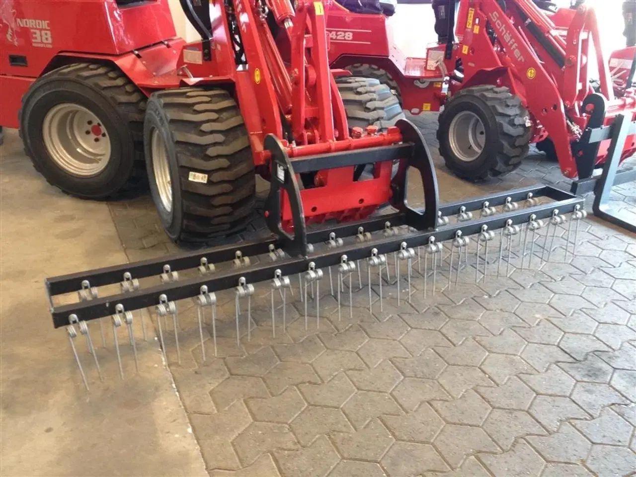 Billede 2 - Schäffer Gårdsrive 2,5 mtr DANSK KVALITET