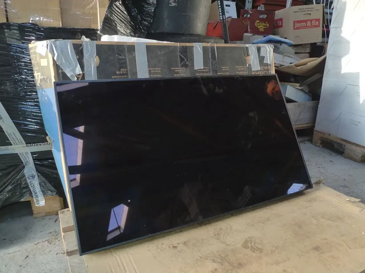 Billede 1 - Prof. Monitor 46" Samsung UH46F5, HDMI, DVI, RJ45 m.m.