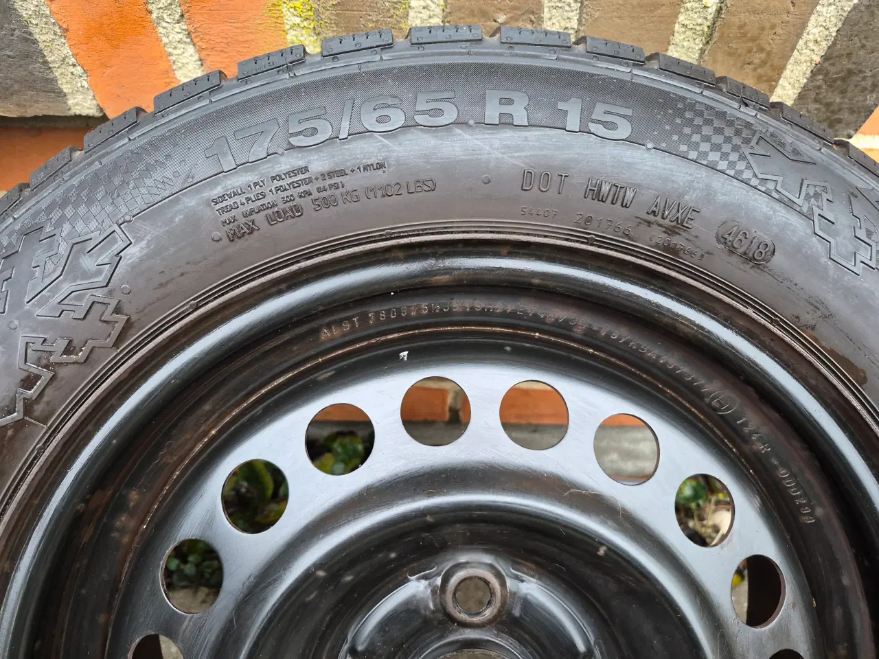 Billede 2 - Continental TS810S vinterdæk 175/65 R15 med fælge