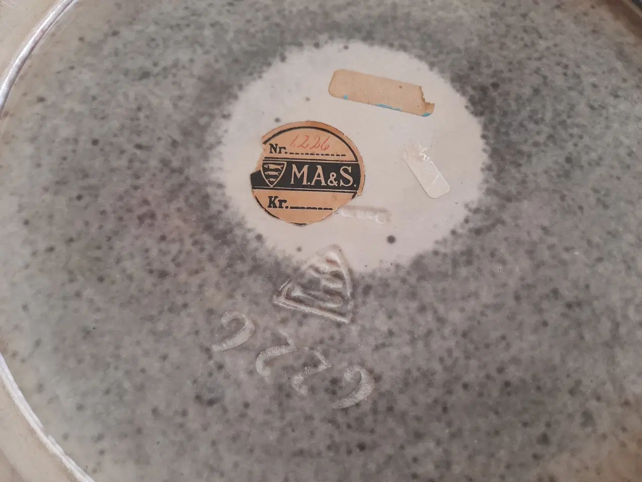 Billede 2 - Smuk og velholdt keramik fad.