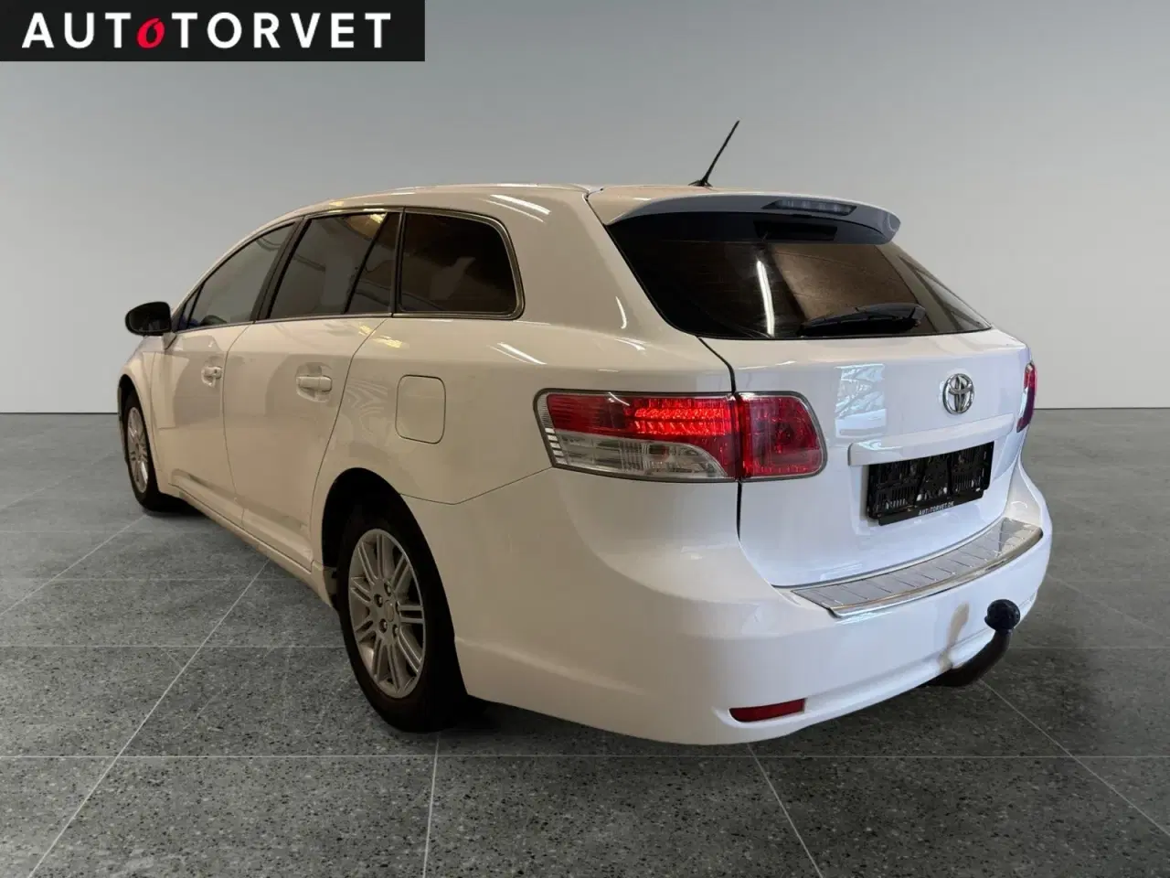 Billede 4 - Toyota Avensis 1,8 VVT-i T1 stc.