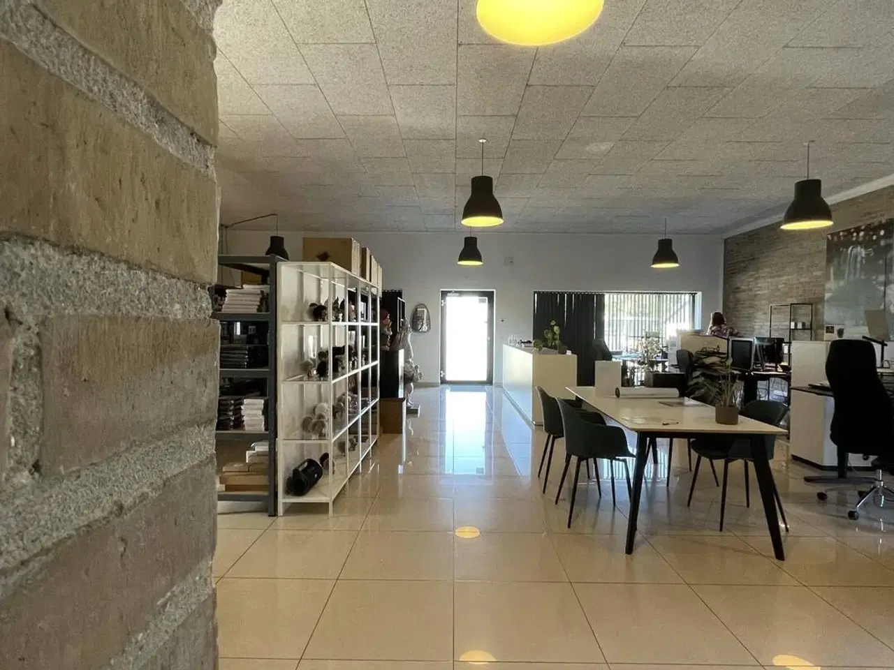 Billede 8 - Kontor med lager (Erhverv)