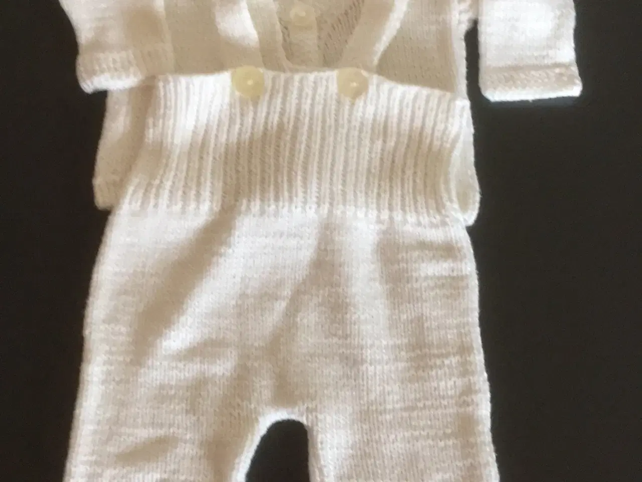 Billede 3 - Ny håndstrikket sweater str2/3år