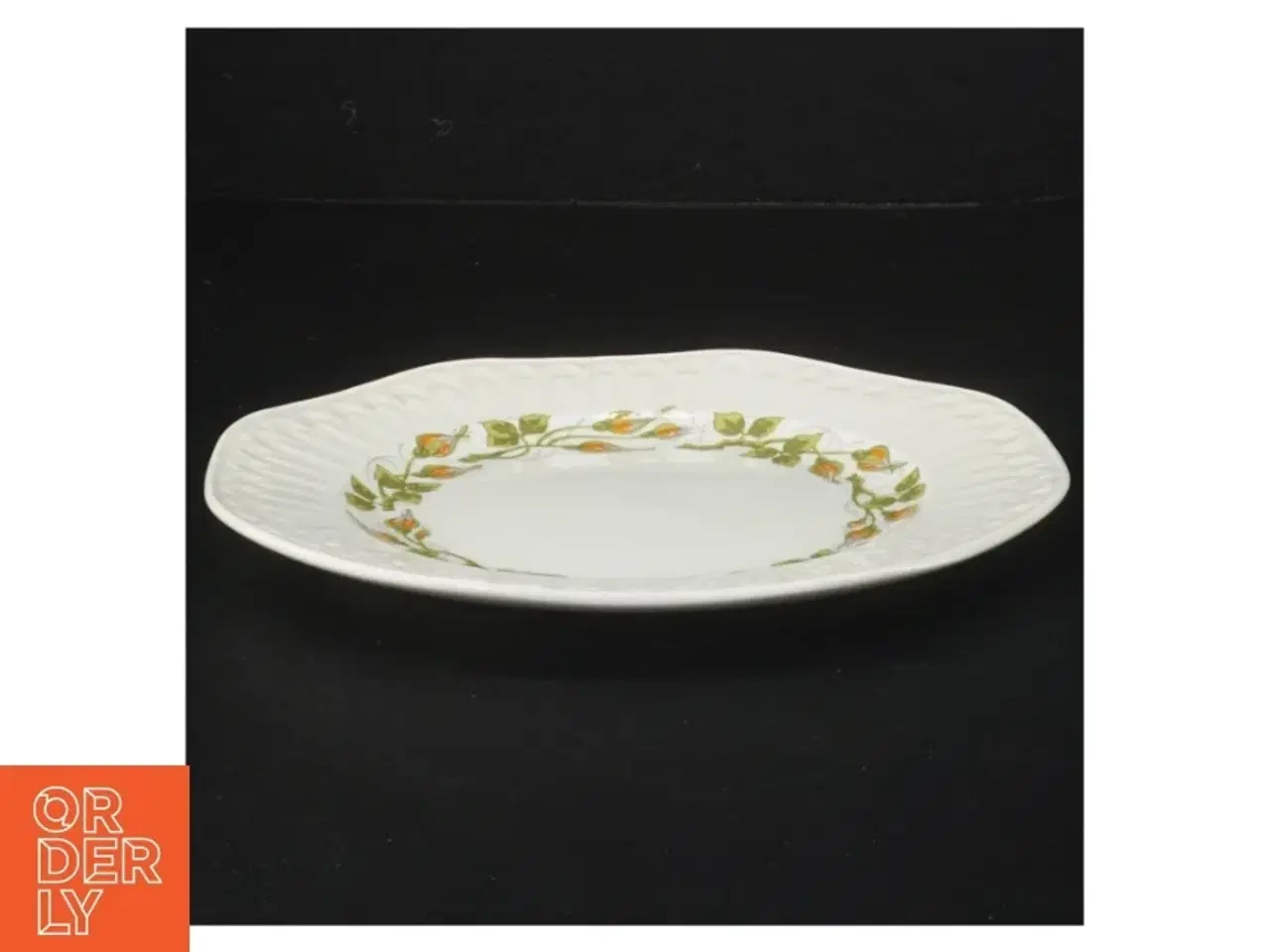 Billede 2 - Decorerede porcelænstallerkener fra Avafenixco Limoges POMPEYA (str. Ø. 18 cm. 2 styk)
