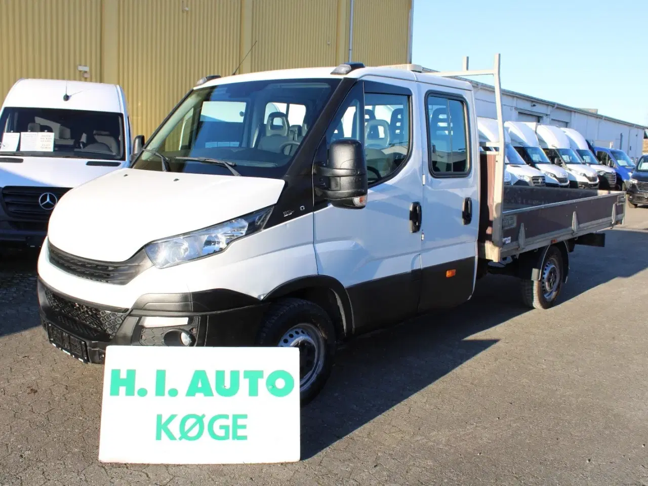 Billede 1 - Iveco Daily 2,3 35S14 Mandskabsvogn m/lad