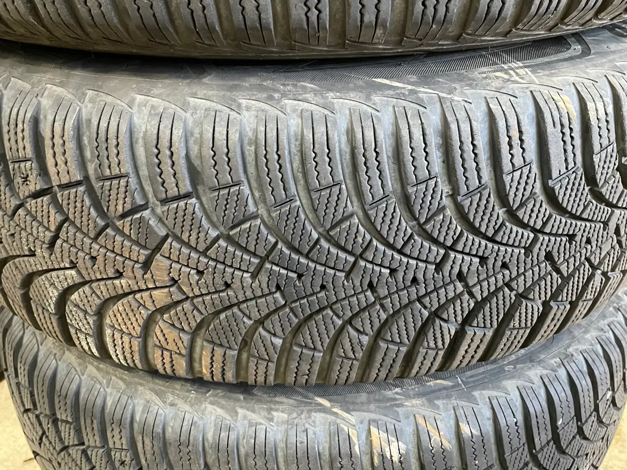 Billede 3 - 16 Kia Niro 205/60r16 Ref.A7 vinter