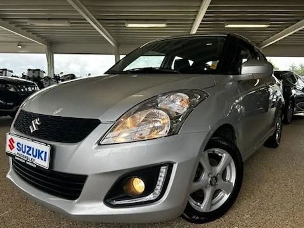 Billede 1 - Suzuki Swift 1,2 16V Club 94HK 5d Aut.