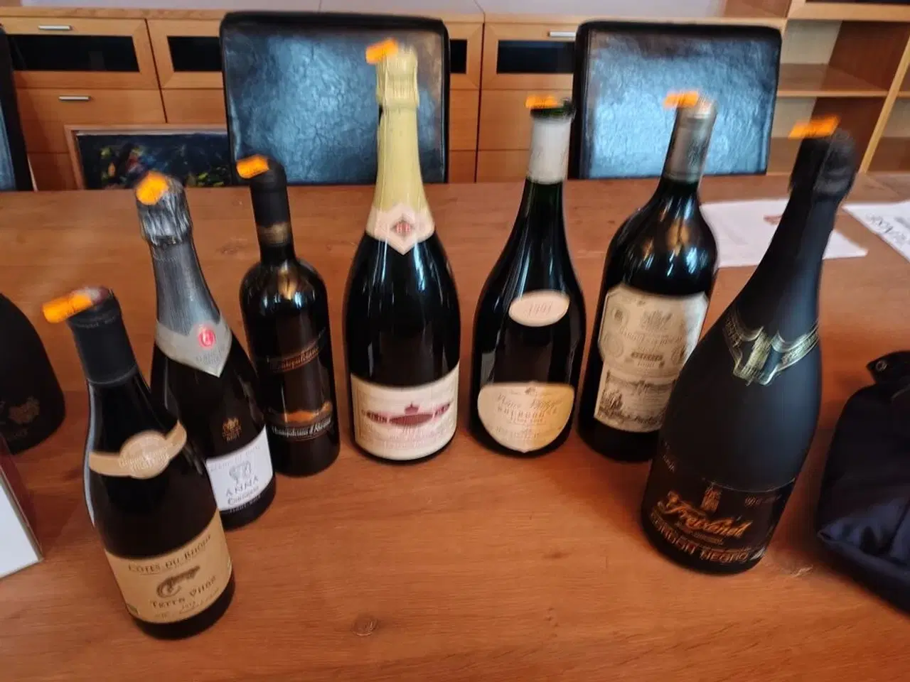 Billede 1 - 7 f. vin og champagne.