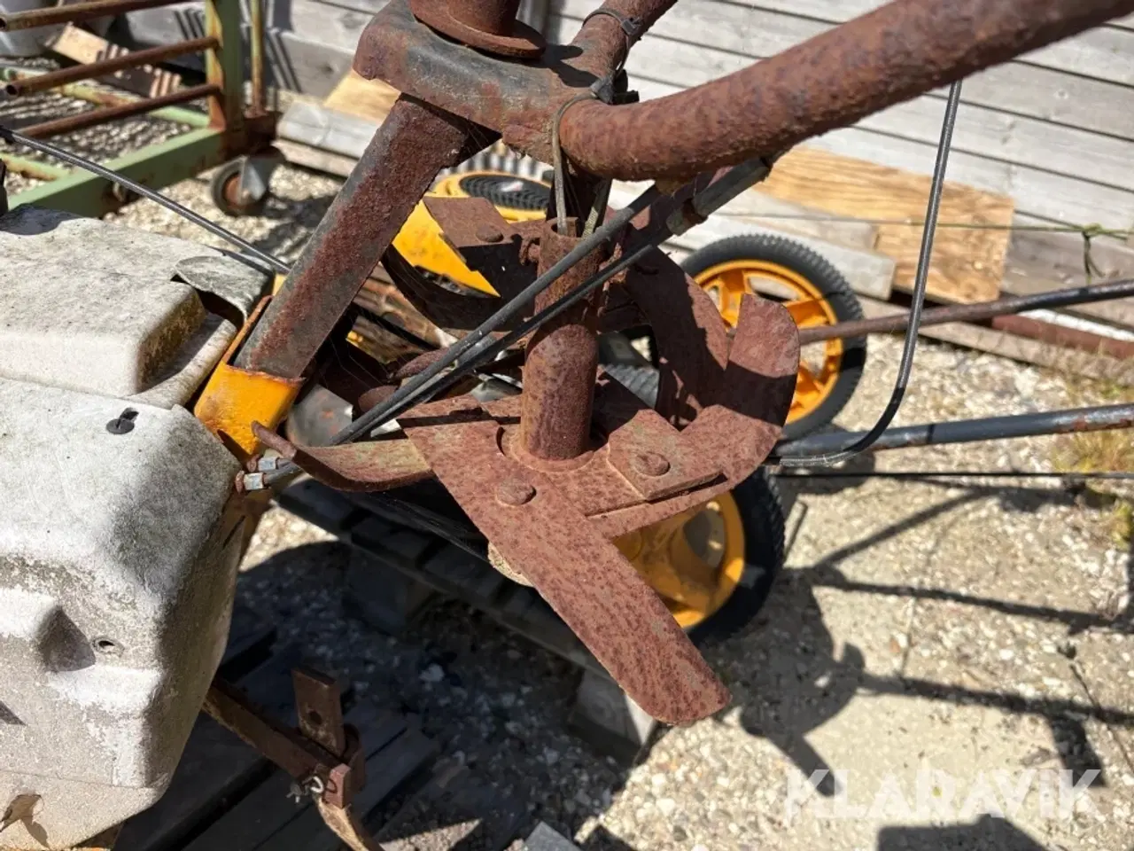 Billede 10 - Plæneklipper og motorfræser