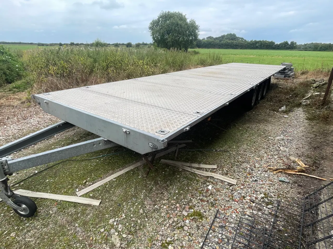 Billede 2 - Trailer  stor 3500kg.